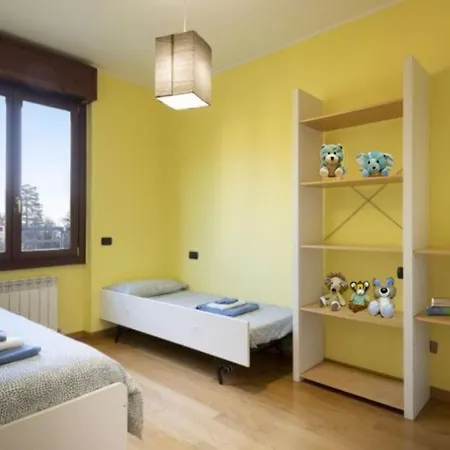 The House On The דירה Reno Di Leggiuno